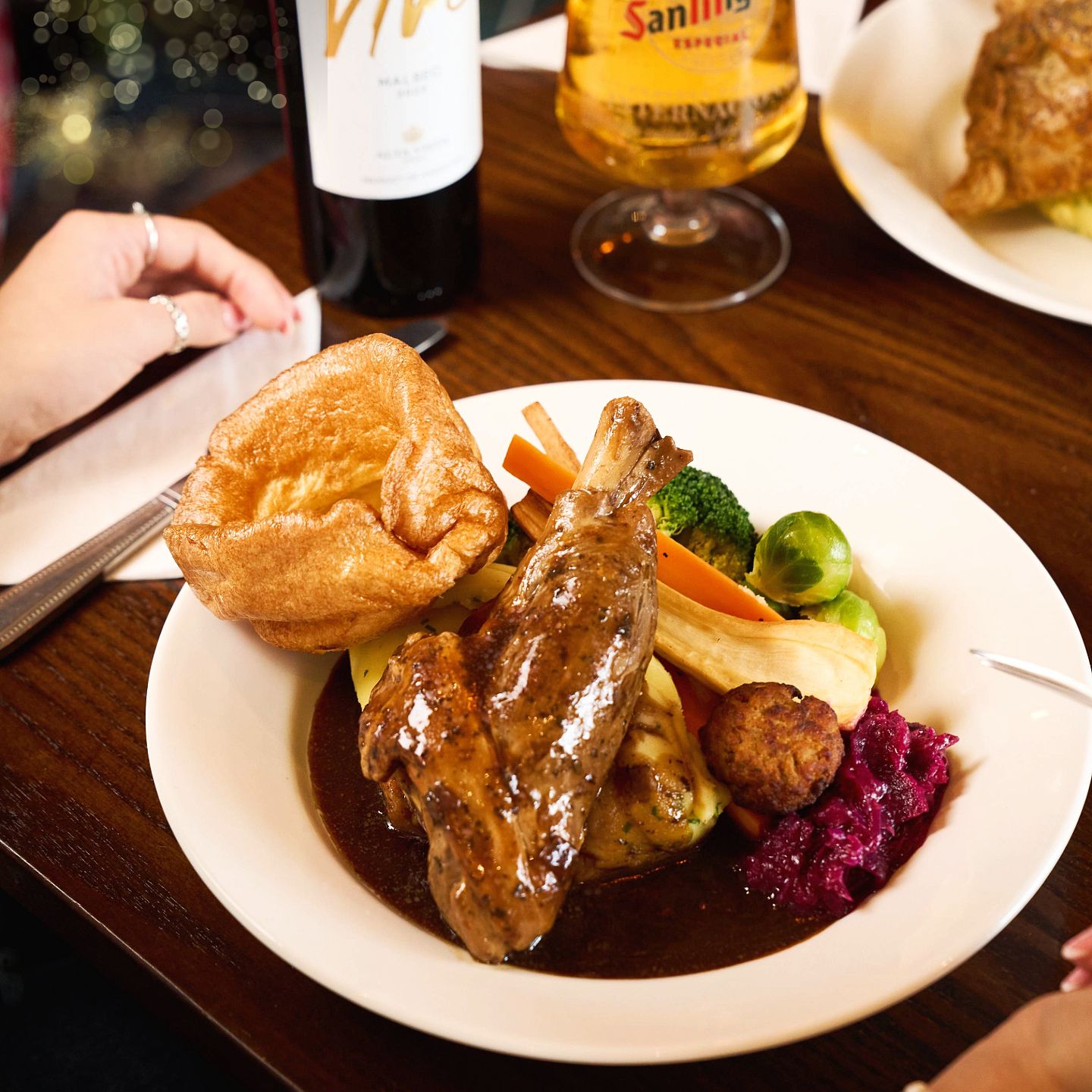 Christmas Day 2025 Lunch, Dinner & Dining at The Ten Lock Flight in Runcorn